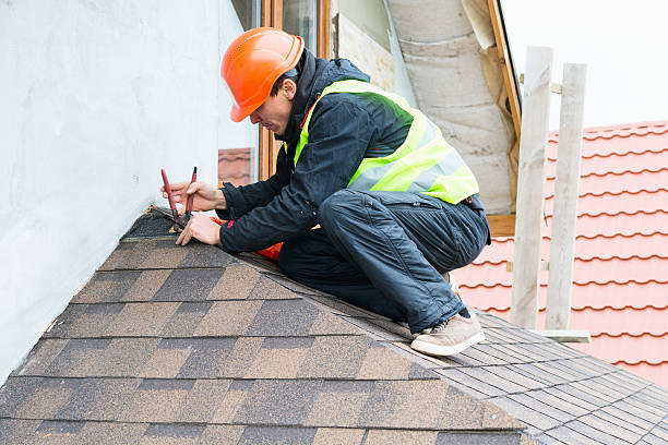 Best Emergency Roof Repair  in Suncoast Estates, FL